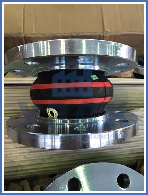 компенсатор резиновый фланцевый в Липецке